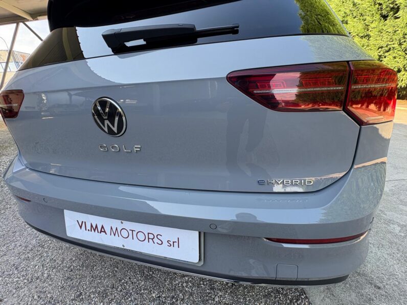VOLKSWAGEN GOLF eHYBRID
