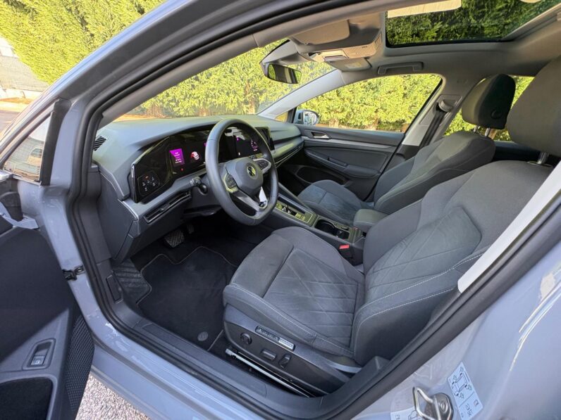 VOLKSWAGEN GOLF eHYBRID