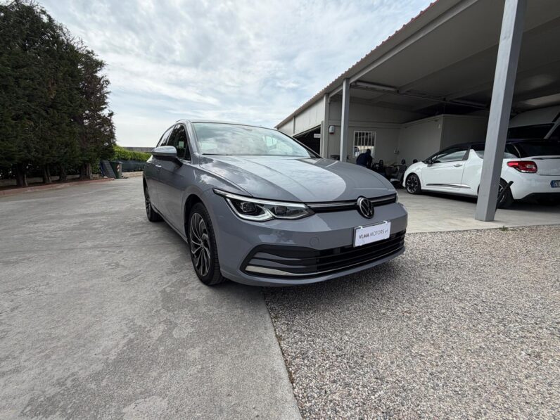 VOLKSWAGEN GOLF eHYBRID